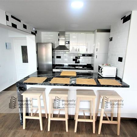 508 Piscis: Mountain-View Apartment with Pool Benalmadena Exterior photo