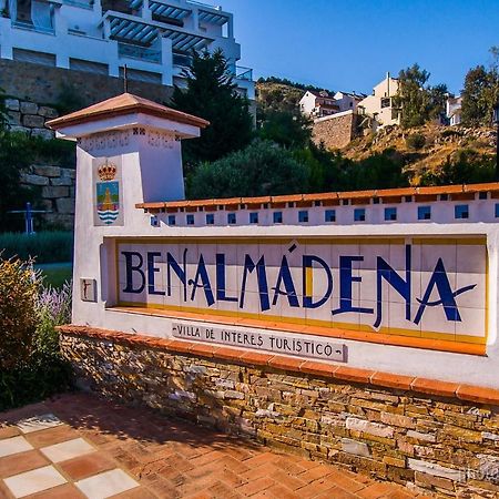 508 Piscis: Mountain-View Apartment with Pool Benalmadena Exterior photo