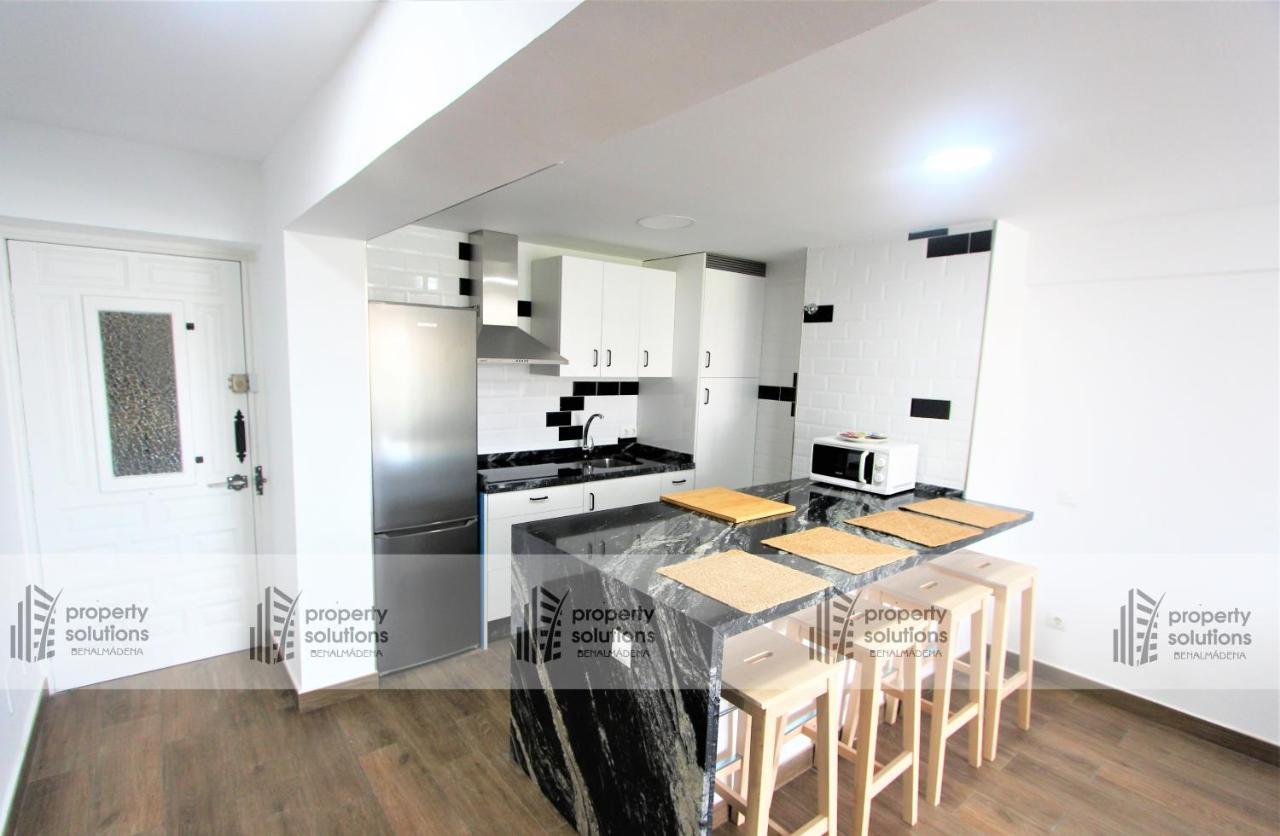 508 Piscis: Mountain-View Apartment with Pool Benalmadena Exterior photo